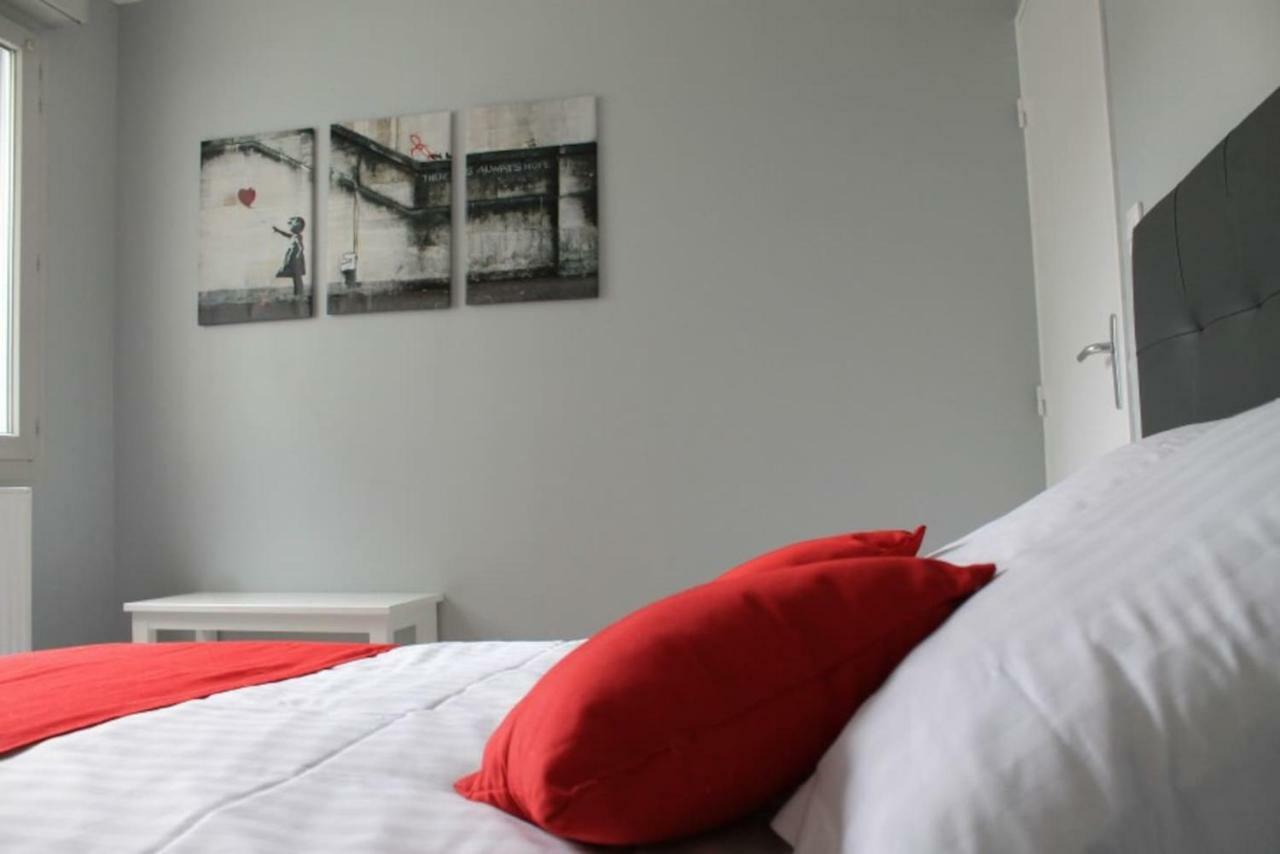 Le Petit Velotte - Un Cocon En Coeur De Ville Apartment Montbéliard Exterior foto