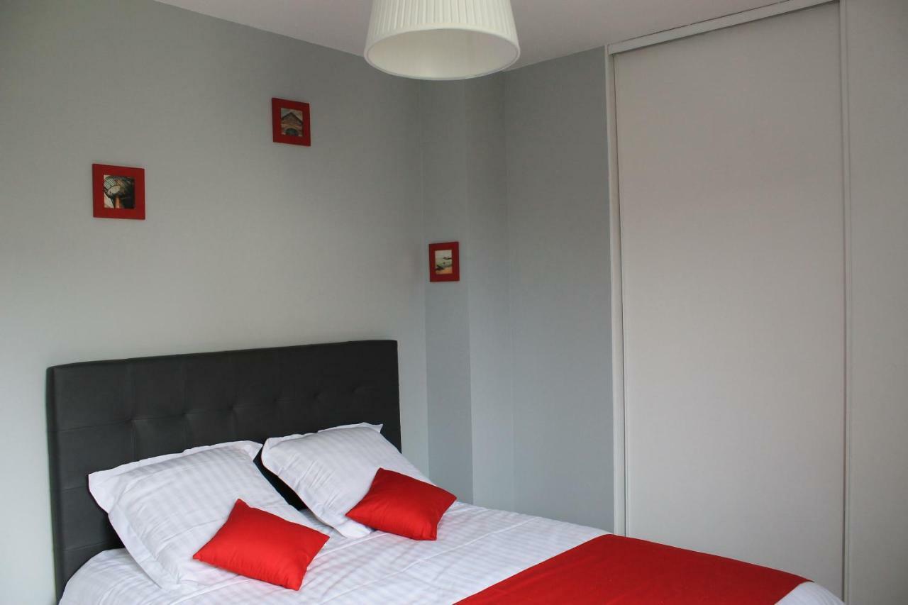 Le Petit Velotte - Un Cocon En Coeur De Ville Apartment Montbéliard Exterior foto